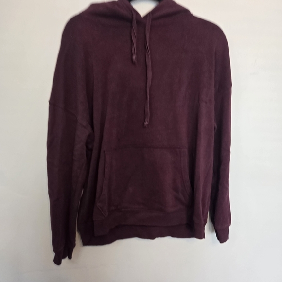 American Eagle Outfitters Tops - American Eagle Jegging Fit Burgundy Hoodie Sweater